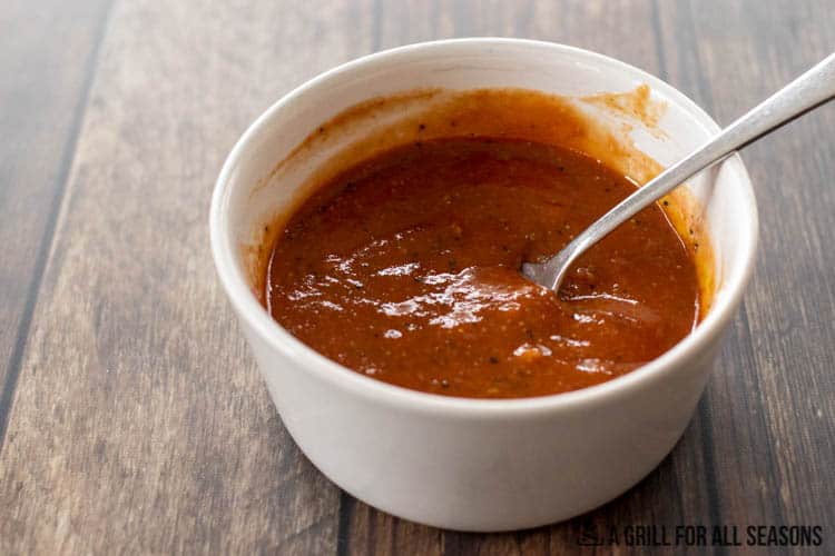 barbecue sauce in bowl