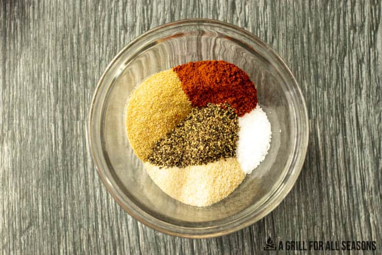 spices in small bowl